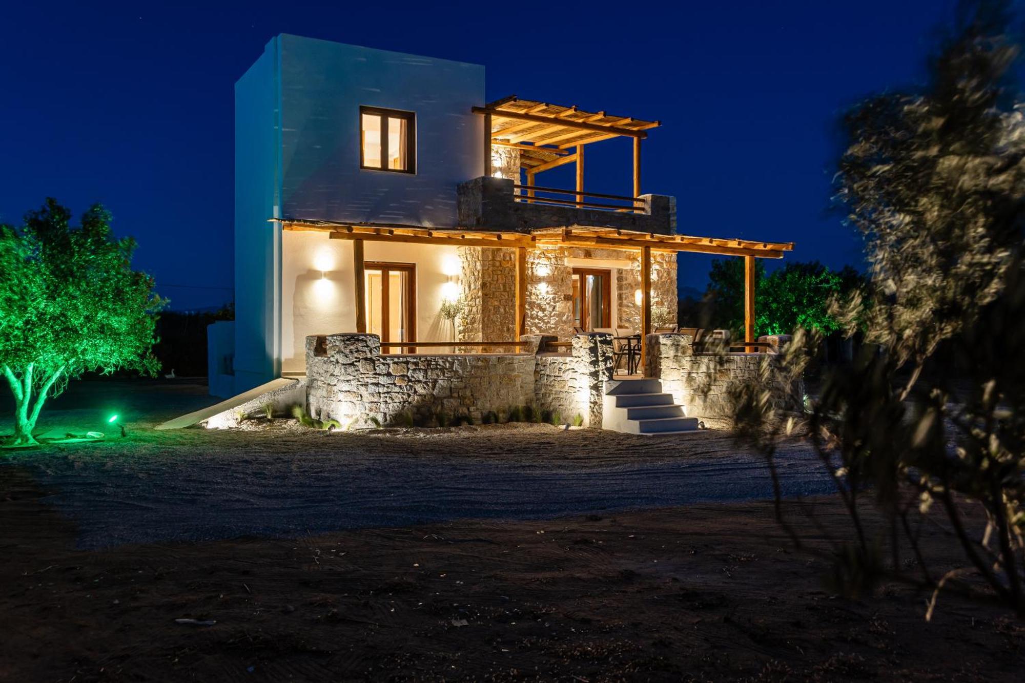 Naxos Beachwalk Plaka Villa Maragkas